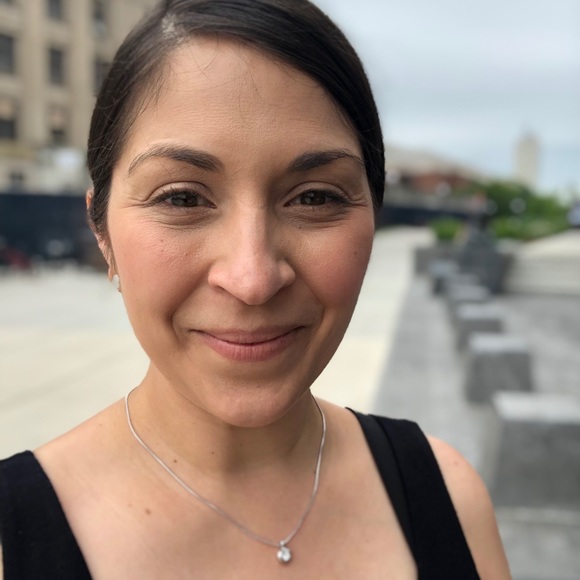 Meet your Posher, Stephanie aka @smetler! - Picture 7 of 7